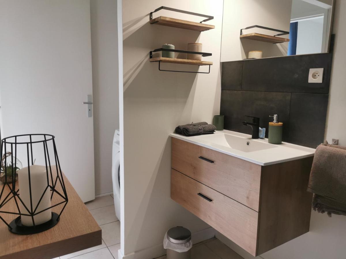 Charmant Appartement A 1 Minute Du Lac อานซี ภายนอก รูปภาพ